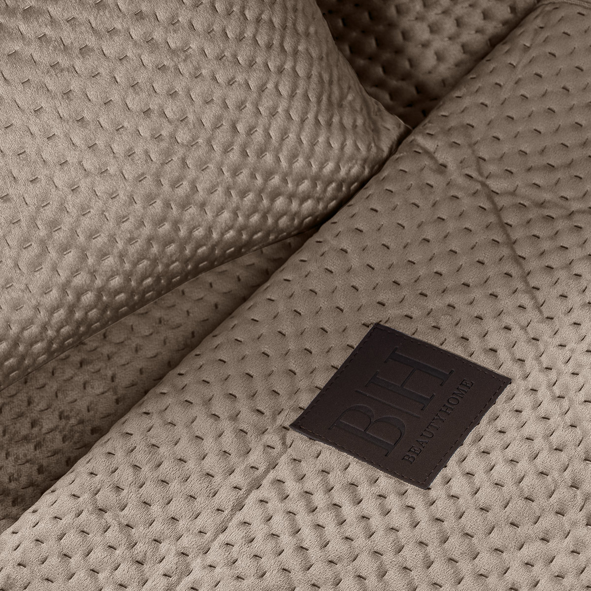 8410_zoom